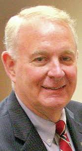 Fayetteville High School principal to retire