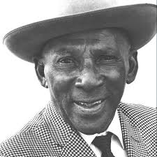 EL 12 DE OCTUBRE DEL AÑO 1949, NACE.. FREDDY CONCEPCIÓN Wilfredo Ayala fue  un bravo cantante que fue muy conocido con la "Orquesta Sociedad 76". Nació  en el pueblo de Cataño-Puerto Rico.