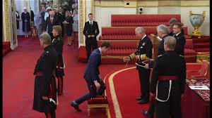 Andy murray makes a candid confession about his children following birth of fourth child with wife kim sears. Sir Andy Murray Receives Knighthood From Prince Charles At Buckingham Palace Net Sports 247