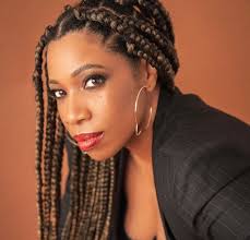 Carmen Rodgers wants to say “Hello”