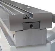 Crowning Table Ensure High Bending Accuracy On Pressbrake ...