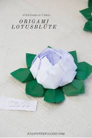 Origami Lotusblute Basteln In Unter 10 Minuten Videoanleitung In 2020 Basteln Mit Papier Origami Origami Fur Anfanger Diy Blumen Basteln