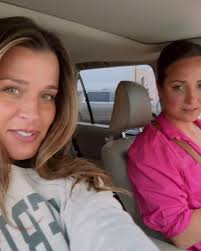 @moisom spoke at Lee 4 yrs ago: Feb 2020. I ran down after service to tell  her how much I resonated with her & insisted we take a photo. (why? bruh  idek) I posted it