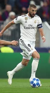 Check out his latest detailed stats including goals, assists, strengths & weaknesses and match ratings. Karim Benzema Freund Vermogen Grosse Tattoo Herkunft 2021 Taddlr