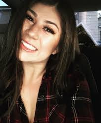 Heather Borges's Instagram, Twitter & Facebook