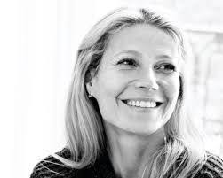 Toni Fiore's Instagram, Twitter & Facebook