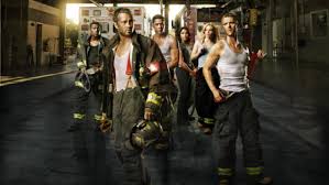 Die serie „chicago fire, die schauspieler und die rolle von denen in diesem artikel auf einem amerikanischen kanal präsentiert wurde im jahr 2012 veröffentlicht. Das Team Des Chicago Fire Departments 51