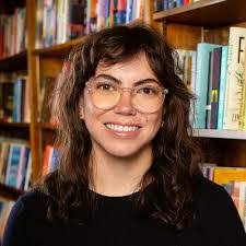 Shannon Riddle's Instagram, Twitter & Facebook