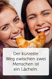Lieblings Zitat Der Kurzeste Weg Zwischen Zwei Menschen Ist Ein Lacheln Hot Dog Brotchen Lieblingszitate