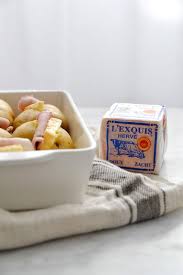 Simple Comme Des Pommes De Terre Farcies Au Fromage De Herve La Cuisine C Est Simple En 2020 Pommes De Terre Farcies Pomme De Terre Cuisine