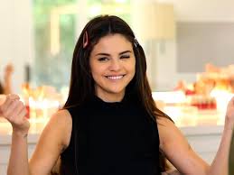 Born july 22, 1992) is an american actress, singer, songwriter and producer. Selena Gomez Opens Up About Mental Health And Admits The Attacks On Her Personal Life Led To Her Deleting Social Media Apps Video News Dome