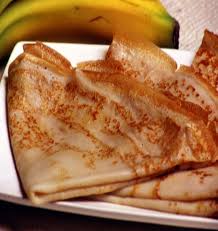 Crepes Sucrees Parfumees A La Banane Recettes De Cuisine Odelices Recette Recettes De Cuisine Crepe Banane Recette