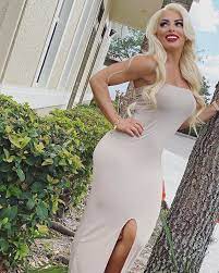 Mandy Rose No Instagram I Love People Who Make Me Laugh Fashionnovamen Fashionnova Fashionnovapartner I 2020