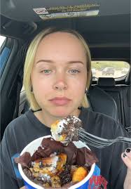 Auntie Annes Oreo Pretzel Bites Calories