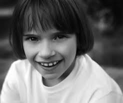 Gadis di Jendela (1)