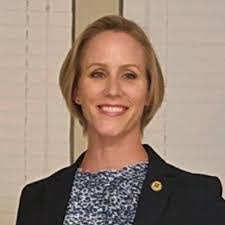 Celia Horner's Instagram, Twitter & Facebook