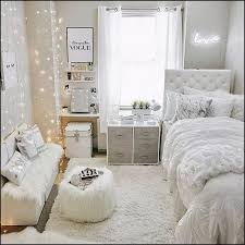 153 Best Makeup Vanities Cases For Stylish Bedroom Page 1 Home Inc Yatak Odasi Ic Tasarimi Yatak Odasi Ic Mekan Yatak Odasi Basit