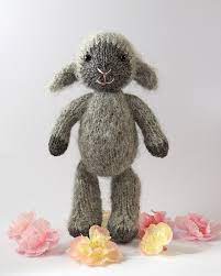 Knit little lamb toy free knitting pattern. Ravelry Fuzzy Mitten Lamb Pattern By Barbara Prime