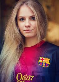 صور و خلفيات برشلونة لسنة 2017نقدم لكم في ثيم خلفيات برشلونة مجموعة من صور و شعارات لتزيين شاشة قفل الهاتف بخلفية رائعة لملاعب برشلونةبرنامج خلفيات برشلونة الجديد. ØµÙˆØ± Ø´Ø¹Ø§Ø± Ø¨Ø±Ø´Ù„ÙˆÙ†Ø© ØµÙˆØ± Ø§Ø´Ù‡Ø± Ù†Ø§Ø¯ÙŠ ÙÙŠ Ø§Ø³Ø¨Ø§Ù†ÙŠØ§ Ø¹ÙŠÙˆÙ† Ø§Ù„Ø±ÙˆÙ…Ø§Ù†Ø³ÙŠØ©