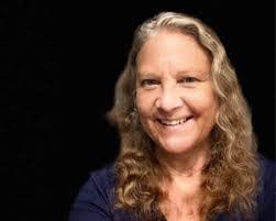 Dianne Potter's Instagram, Twitter & Facebook