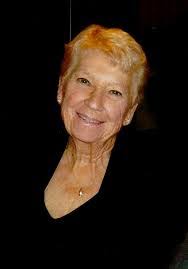 Kerri Lynch's Instagram, Twitter & Facebook