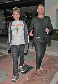 So, raff decided to give it a shot. Jude Law Rafferty Law Jude Law Photos Jude Law And Son Rafferty Out In West Hollywood Zimbio