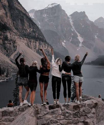 Every getaway starts with the right travel companion. @nere.travel