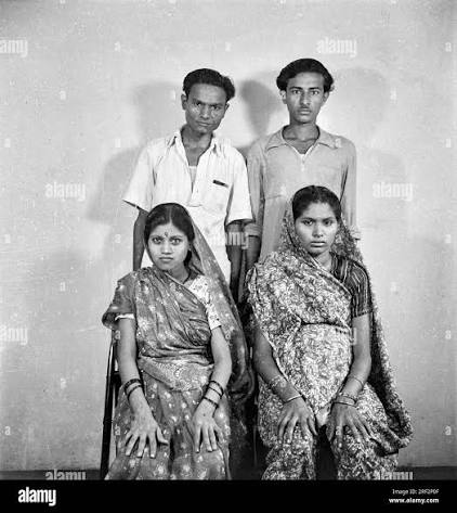 THE PEOPLE OF INDIA A SERIES OF PHOTOGRAPHIC ILLUSTRATIONS