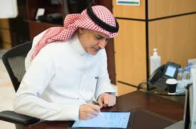 تطبق المؤسسة العامة للتقاعد أربعة أنواع من الأنظمة التقاعدية النوع الأول يتعلق بالموظفين المدنيين، والثاني بالموظفين العسكريين والثالث بنظام تبادل المنافع والرابع بمدد الخدمة المحتسبة ØªÙˆÙ‚ÙŠØ¹ Ø§ØªÙØ§Ù‚ÙŠØ© ØªØ¹Ø§ÙˆÙ† Ù…Ø´ØªØ±Ùƒ Ø¨ÙŠÙ† Ø§Ù„Ù…Ø¤Ø³Ø³Ø© Ø§Ù„Ø¹Ø§Ù…Ø© Ù„Ù„ØªÙ‚Ø§Ø¹Ø¯ ÙˆØ¨Ù†Ùƒ Ø§Ù„ØªÙ†Ù…ÙŠØ© Ø§Ù„Ø§Ø¬ØªÙ…Ø§Ø¹ÙŠØ© ØµØ­ÙŠÙØ© Ù…Ø§Ù„