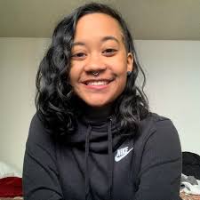 Melena Hill's Instagram, Twitter & Facebook