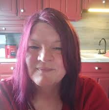 Who can collect pop cans in Findlay, Ohio to earn money?