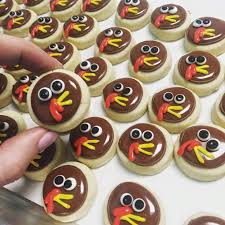 Tiny Turkey Rounds Hayley Cakes And Cookies Thanksgiving Cookies Savoury Cake Turkey Cookies