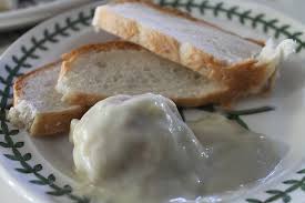 Rasa lemak manis durian dan pulut yang harum sememangnya pasangan yang tidak boleh dipisahkan! Kuah Durian Dan Pulut Azie Kitchen