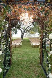 Champagne Ivory And Gold Secret Garden Inspired Wedding Tampa Garden Club Garden Wedding Venue Tampa Wedding Venue Secret Garden Parties