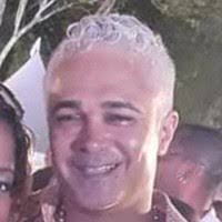 1100+ "Sean" profiles