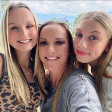 Sabrina Abernethy (@slassondeabernethy) • Facebook