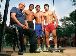Sushil kumar is an actor, known for sampoorna ramayana (1961), shriman satyawadi (1960) and sangram (1976). Mall Yudhha World Oldest Unarmed Martial Art