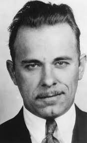 1934—John Dillinger & Melvin Purvis
