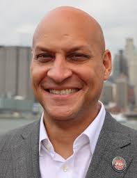 POLITICAL ACTION • CARPENTERS RISE CAMPAIGN • SHAREHOLDER ACTIVISM JOB  SPOTLIGHT: EAST SIDE ACCESS AND AMERICAN MUSEUM OF NA