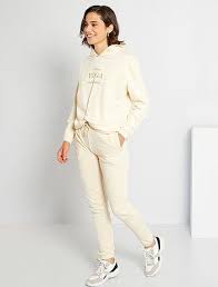 On peut être tout aussi glamour en slim en. Pantalon Femme Achat De Pantalons Pour Femme Originaux Vetements Femme Kiabi