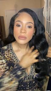 Playing in Makeup by Yolondo LLC . was live.