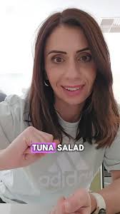 My go-to low calorie Tuna Salad Recipe 🥗, 307 Calories, 30.4 Protein,  10.8G fat, 24.7g Carbs, Recipe ⬇️ , 100g Lettuce 🥬, 100g Eed Cabbage, 25g  Corn Kernels, 20g Shredded Carrot 🥕 , 15g Changs ...