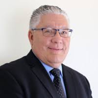 Tom Lauzon's Instagram, Twitter & Facebook