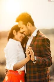 The Creative Eye Production Karishma Manish Pre Wedding Love Story Shot Bride Pre Wedding Photoshoot Outdoor Pre Wedding Poses Wedding Photography Bride