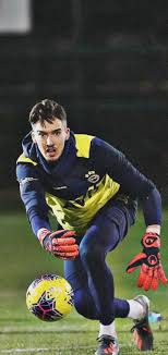 Altay bayındır hakkında kısa kısa 6 bilgi. Altay Bayindir Kaleci Spor Futbolcular