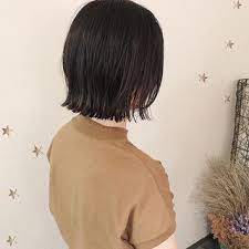 市川千夏 札幌さんのスナップ ナチュラル ボブ ショートボブ 切りっぱなしボブ ミニボブ 札幌大通り南1条西6丁目で働いています フリーランス美容師です 新規の方もお気軽にご予約ください 予約line gvs5163j instag ヘアスタイル ロング ヘア