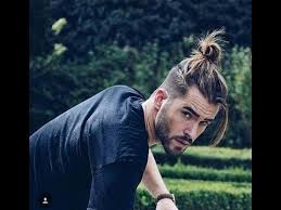 Man Bun By Sergio Gonzalez Hairstyle Tutorial Youtube Long Curly Hair Men Curly Hair Men Man Bun Hairstyles