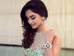 All You Need To Know About Our Girl Crush Of The Week Krystal D Souza Iwmbuzz See more of ek hazaro me meri behna hai on facebook. girl crush of the week krystal d souza