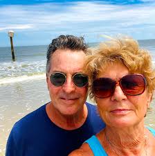 How to update a living room design and decor?