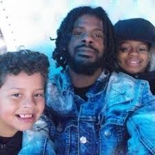 DatNiga Aintshyt Deshawn...